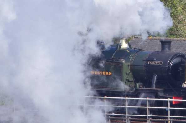 12 February 2021 - 13-09-58
Goliath heads back to Paignton proving beyond doubt that it is a steam engine.
-----------------------
Dartmouth railway Goliath (loco 5239)